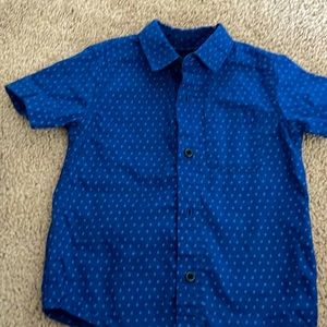 Blue shore sleeve toddler shirt